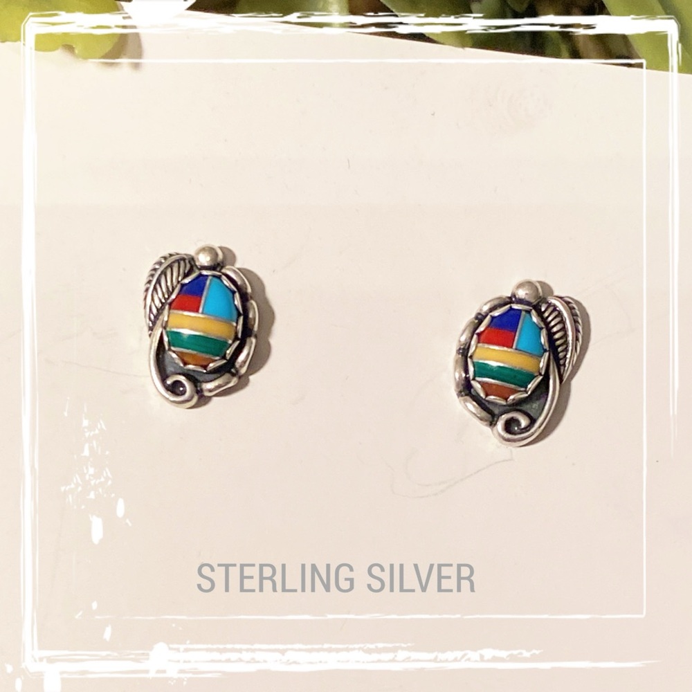 CH WHEELER MANUFACTURING CO Sterling Silver Natural Stone Inlay Post Earrings - Picture 2 of 8